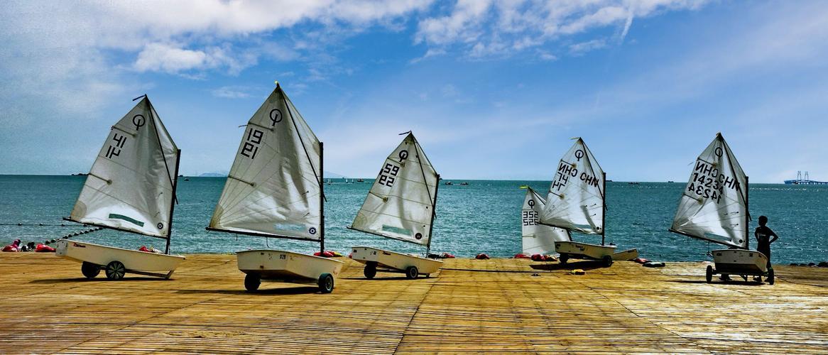 表现横扫日 表现横扫日